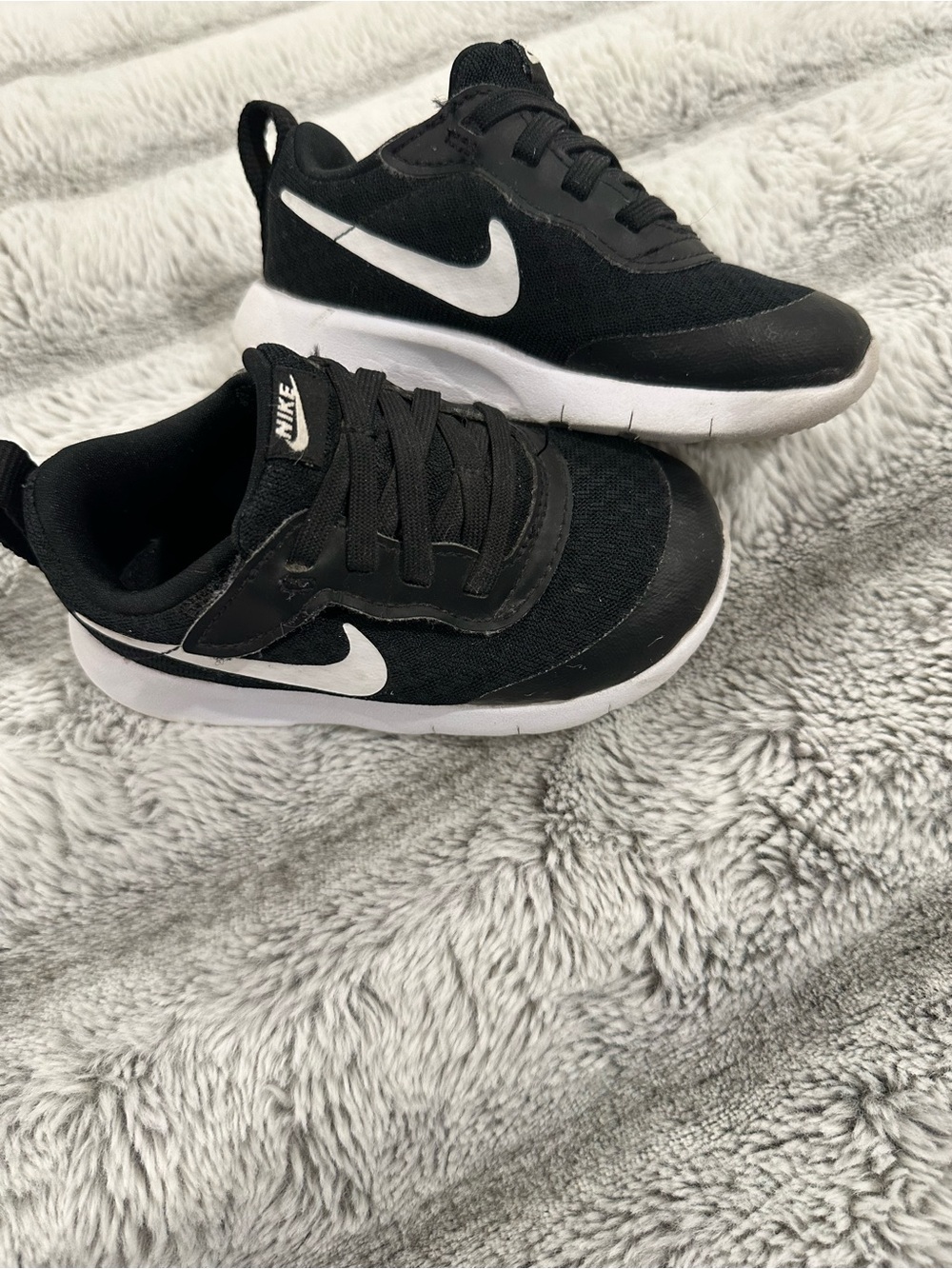 Nike Tanjun EasyOn Toddler Shoes Size 7C
